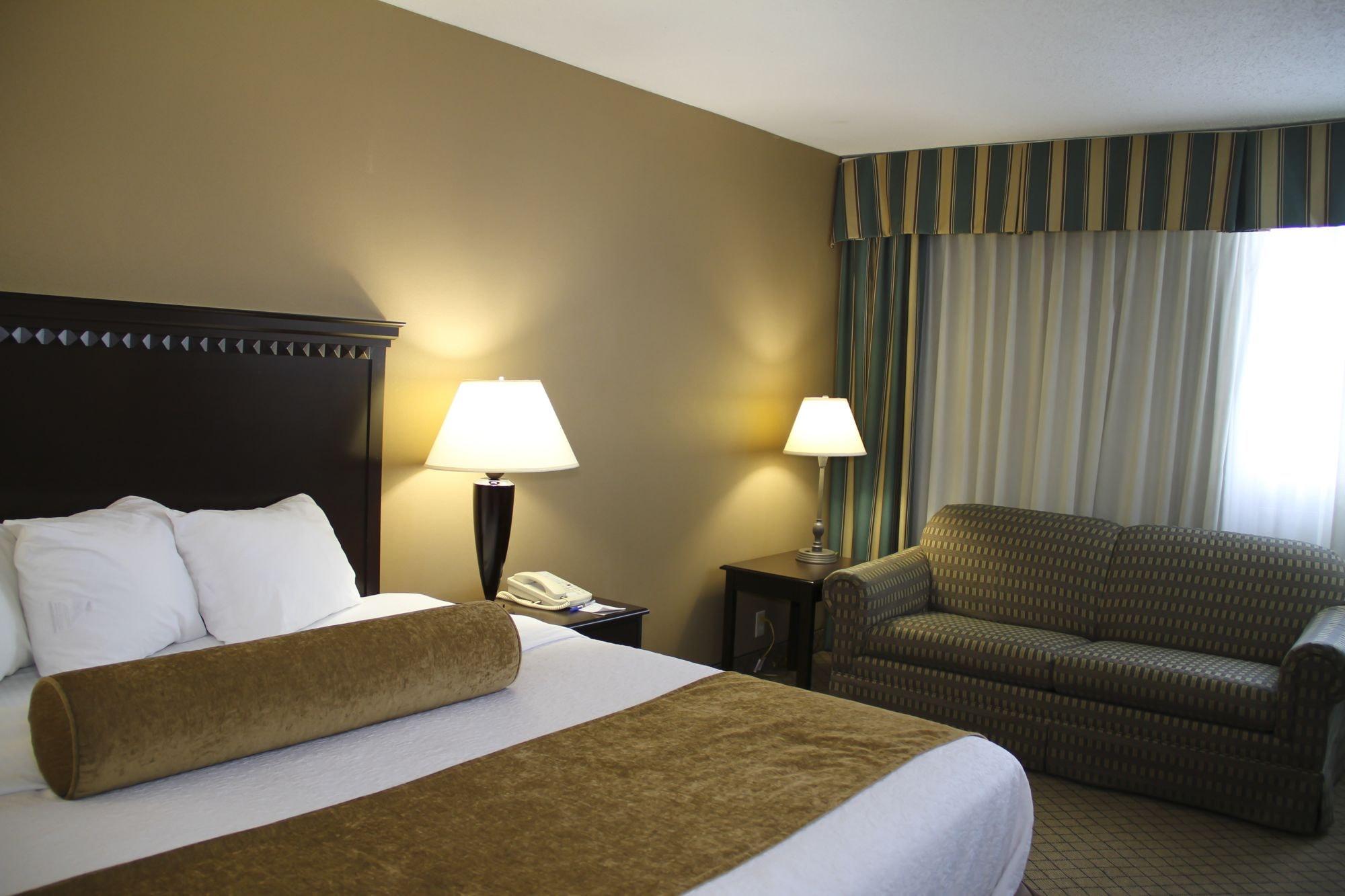 Quality Inn & Suites East Syracuse - Carrier Circle Экстерьер фото
